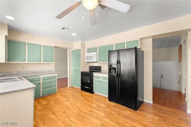 3842 Higley Street, Las Vegas, NV 89103