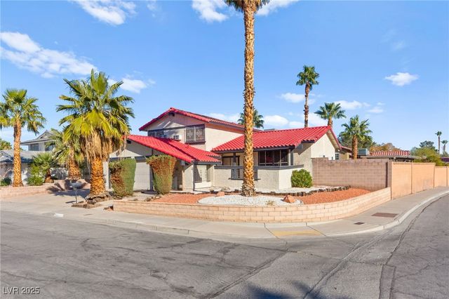 3842 Higley Street, Las Vegas, NV 89103