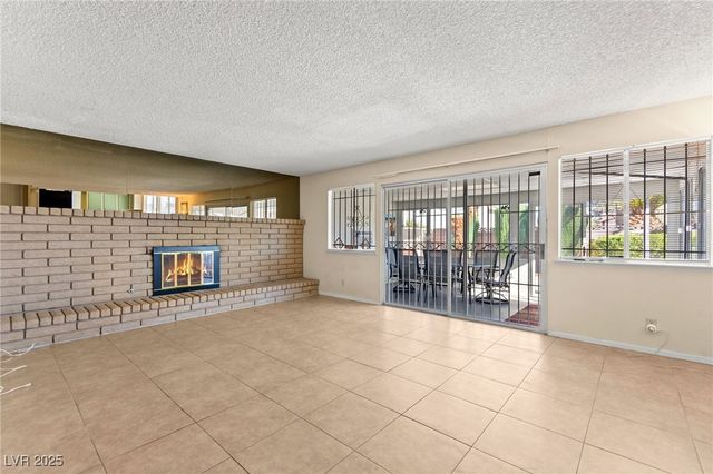 3842 Higley Street, Las Vegas, NV 89103