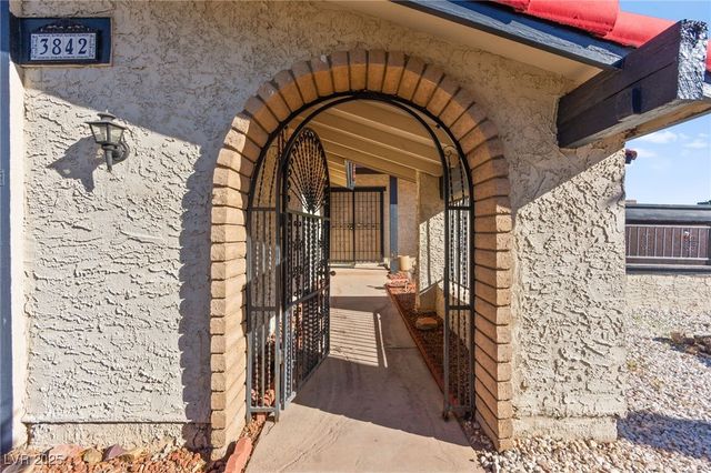 3842 Higley Street, Las Vegas, NV 89103