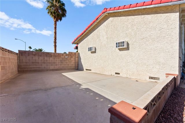 3842 Higley Street, Las Vegas, NV 89103