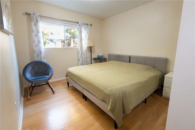 9551 Via Ricardo, Burbank, CA 91504