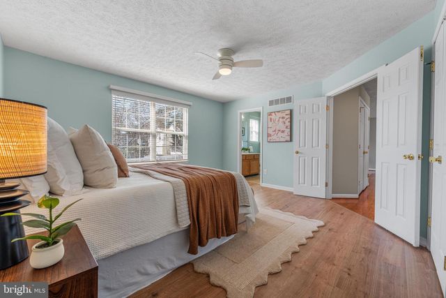 1215 MARKHAM LN, Pasadena, MD 21122