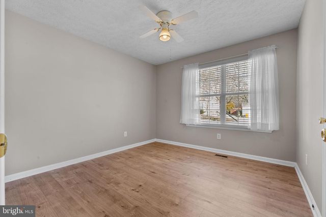 1215 MARKHAM LN, Pasadena, MD 21122