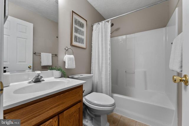 1215 MARKHAM LN, Pasadena, MD 21122