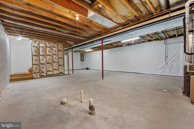 1215 MARKHAM LN, Pasadena, MD 21122