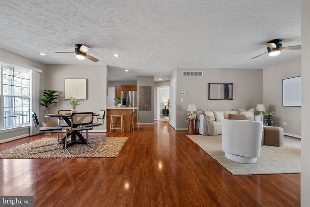 1215 MARKHAM LN, Pasadena, MD 21122