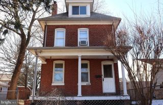 239 GROVE ST, Morrisville, PA 19067