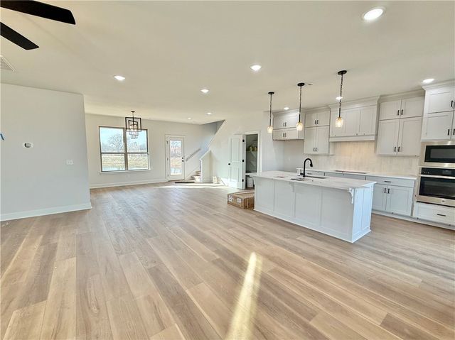 4604 SW Juneberry Street, Bentonville, AR 72713