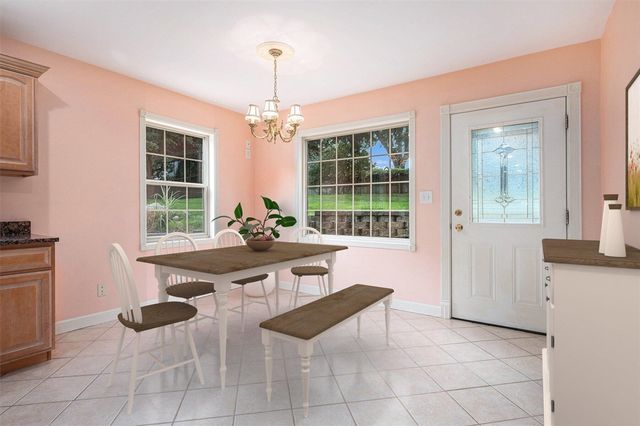 1761 Chevy Chase Boulevard, Kalamazoo, MI 49008