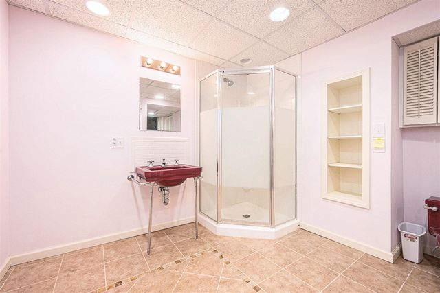 1761 Chevy Chase Boulevard, Kalamazoo, MI 49008