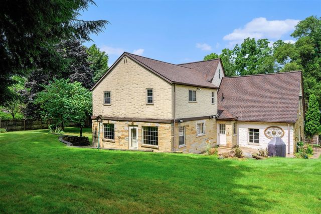 1761 Chevy Chase Boulevard, Kalamazoo, MI 49008