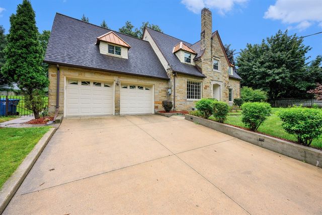 1761 Chevy Chase Boulevard, Kalamazoo, MI 49008