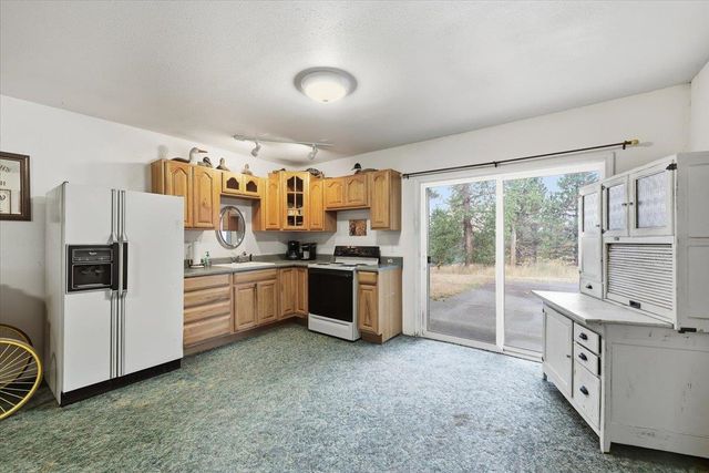 1110 E Excelsior Rd, Spokane, WA 99224