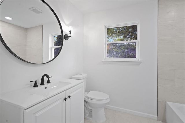 321 Henry Aaron SW Avenue, Atlanta, GA 30310