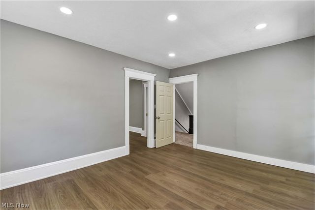 2231 Bellfield Avenue, Cleveland Heights, OH 44106