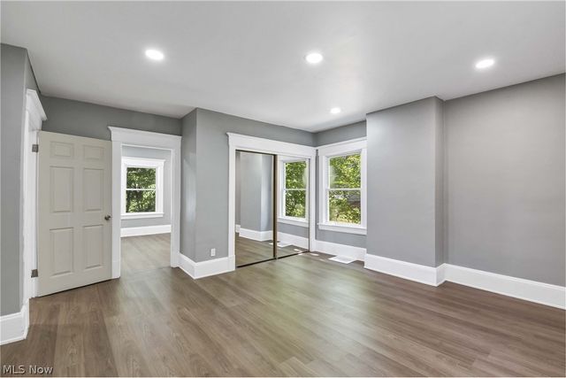 2231 Bellfield Avenue, Cleveland Heights, OH 44106