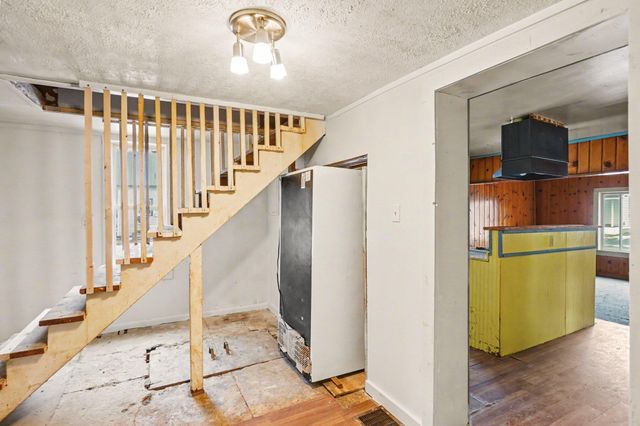 718 S Mill Street, Reed City, MI 49677