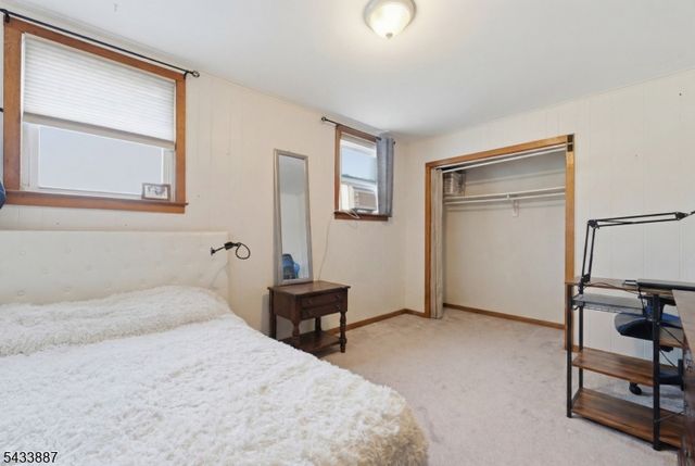 598 Van Houten Ave, Clifton City, NJ 07013
