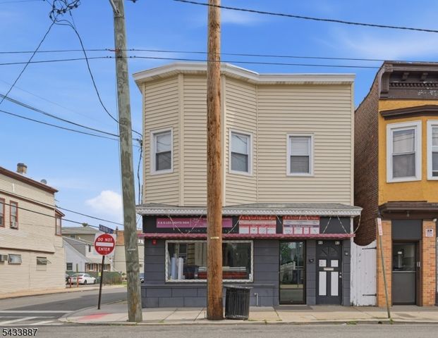 598 Van Houten Ave, Clifton City, NJ 07013
