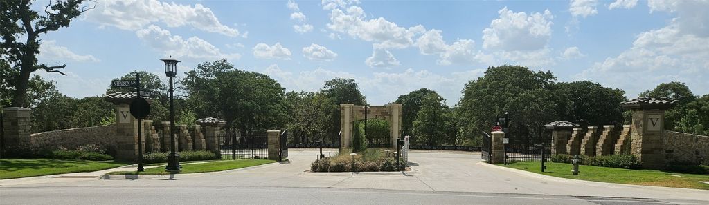 1912 Serendipity Court, Westlake, TX 76262