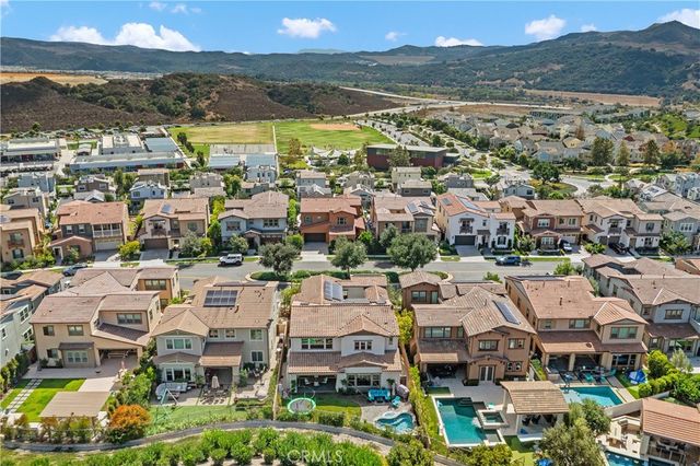 49 Cadencia, Rancho Mission Viejo, CA 92694