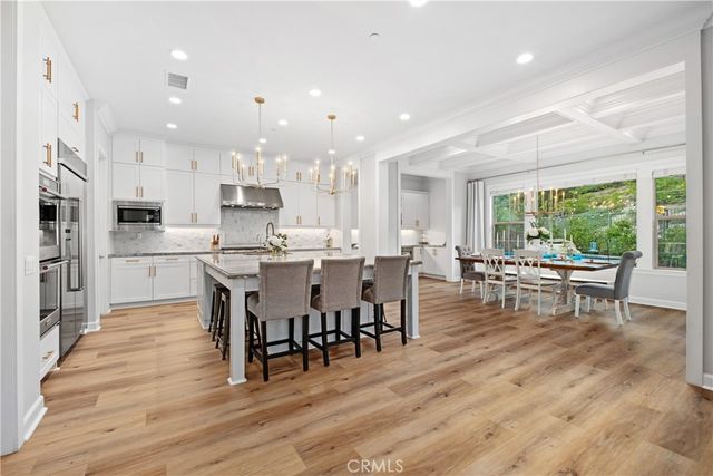 49 Cadencia, Rancho Mission Viejo, CA 92694