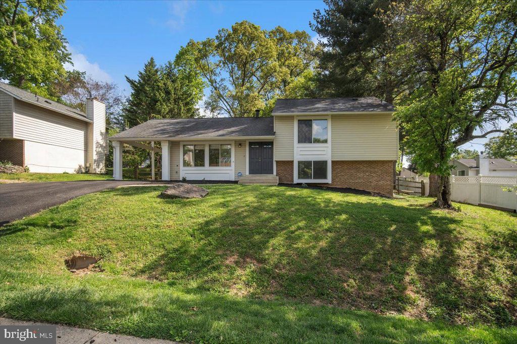 Image 1 of property listing at 3912 GELDING LN, Olney, MD 20832