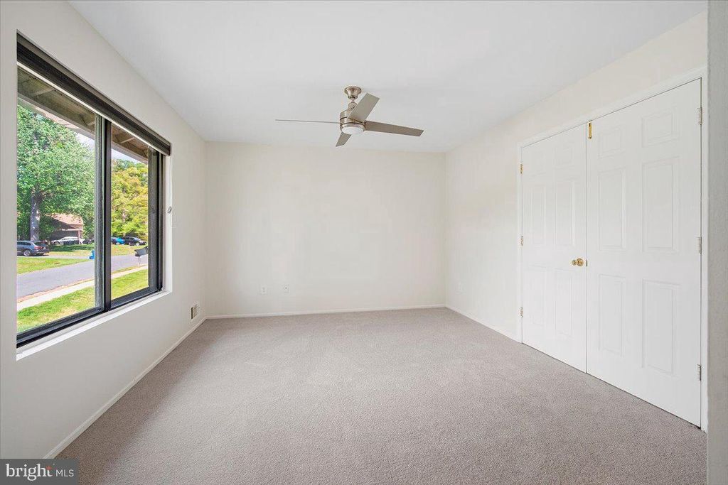 Image 14 of property listing at 3912 GELDING LN, Olney, MD 20832