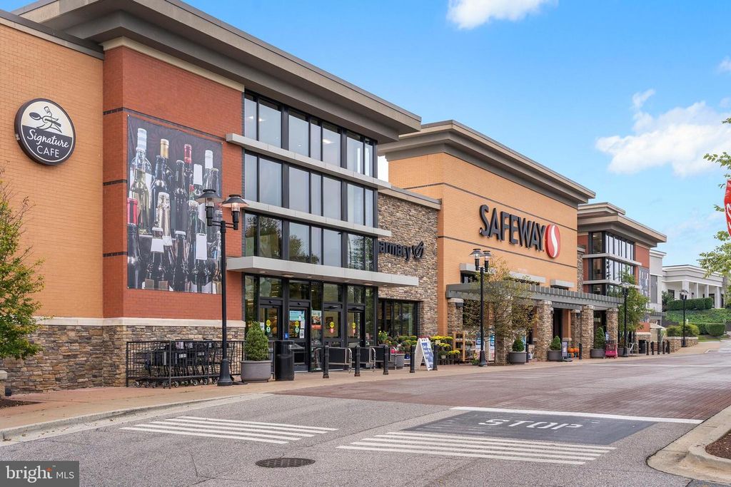 Image 49 of property listing at 3912 GELDING LN, Olney, MD 20832