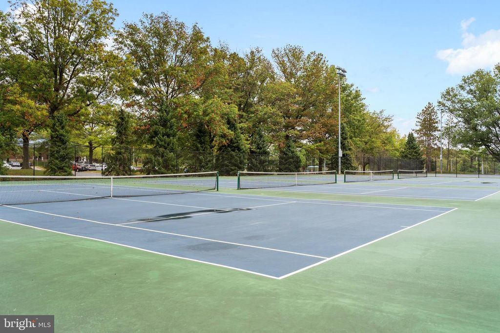 Image 59 of property listing at 3912 GELDING LN, Olney, MD 20832