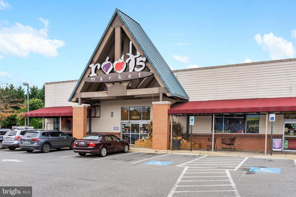 Image 60 of property listing at 3912 GELDING LN, Olney, MD 20832