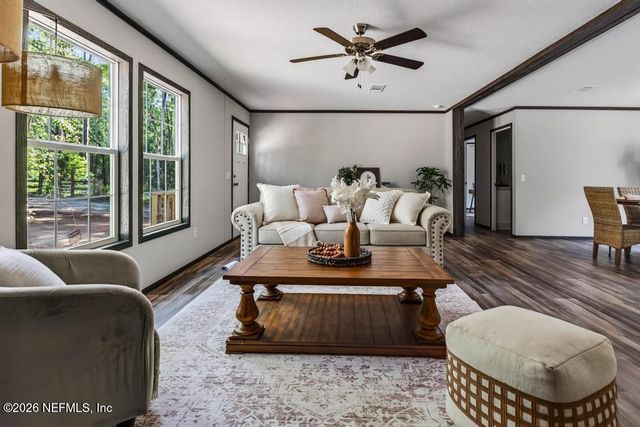 4819 JOAN Avenue, Middleburg, FL 32068