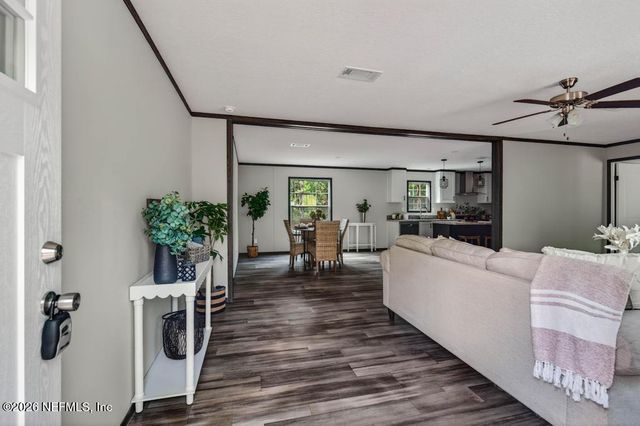 4819 JOAN Avenue, Middleburg, FL 32068