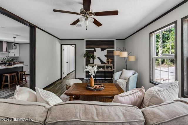4819 JOAN Avenue, Middleburg, FL 32068