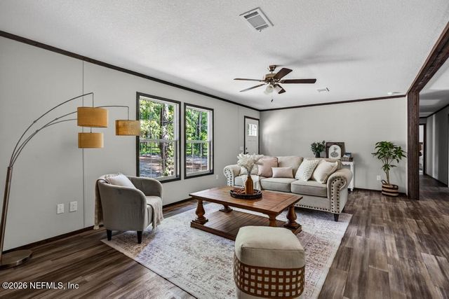 4819 JOAN Avenue, Middleburg, FL 32068