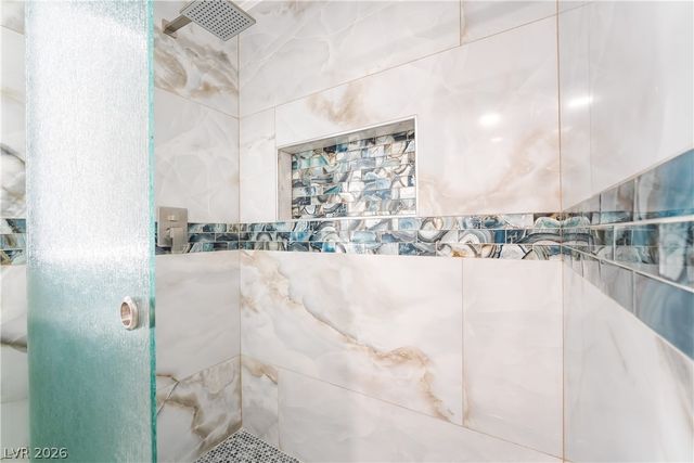 3160 East Viking Road, Las Vegas, NV 89121