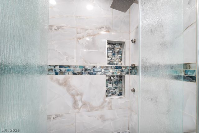 3160 East Viking Road, Las Vegas, NV 89121