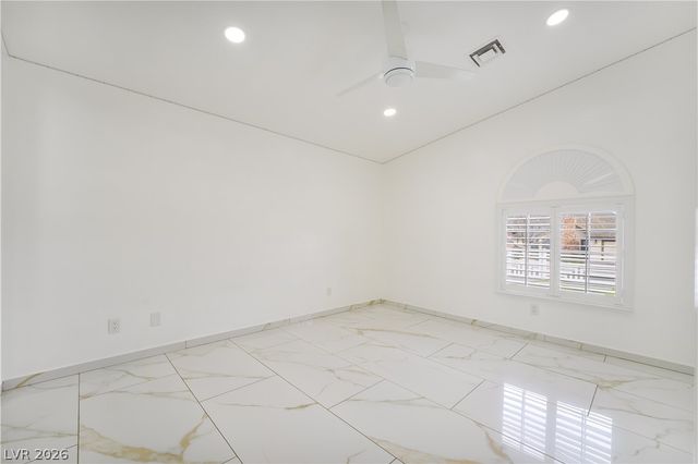 3160 East Viking Road, Las Vegas, NV 89121