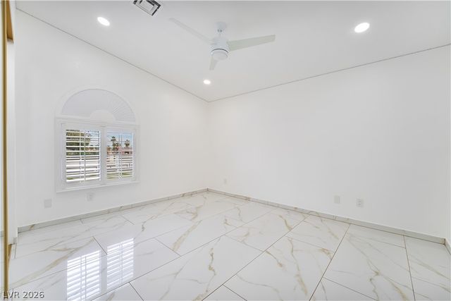 3160 East Viking Road, Las Vegas, NV 89121