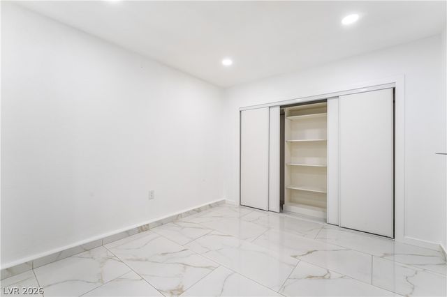 3160 East Viking Road, Las Vegas, NV 89121