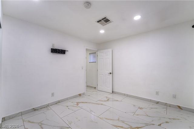 3160 East Viking Road, Las Vegas, NV 89121