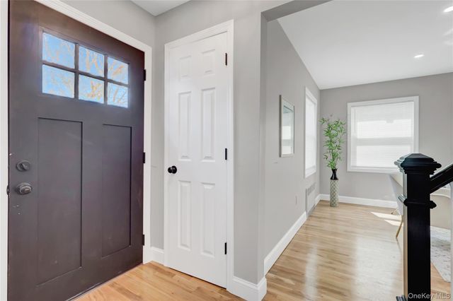 10914 214th Street, Queens Village, NY 11429