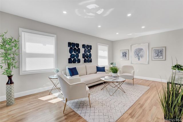 10914 214th Street, Queens Village, NY 11429