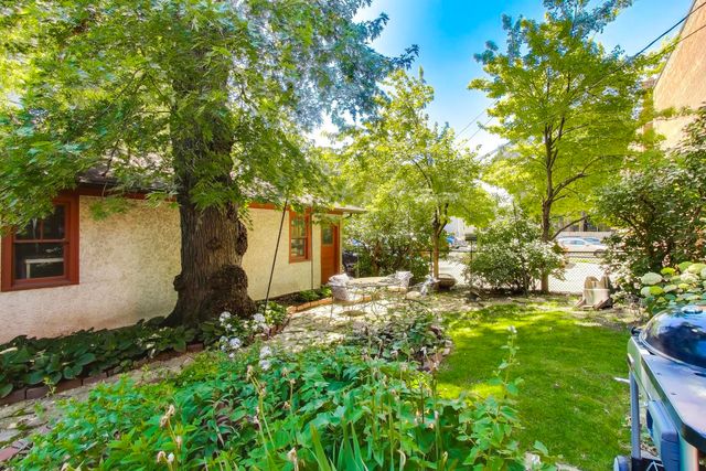 240 S Marion Street 1N, Oak Park, IL 60302