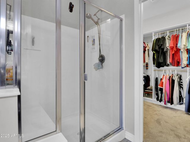 1866 E RAVENSWOOD Drive E, Gilbert, AZ 85298