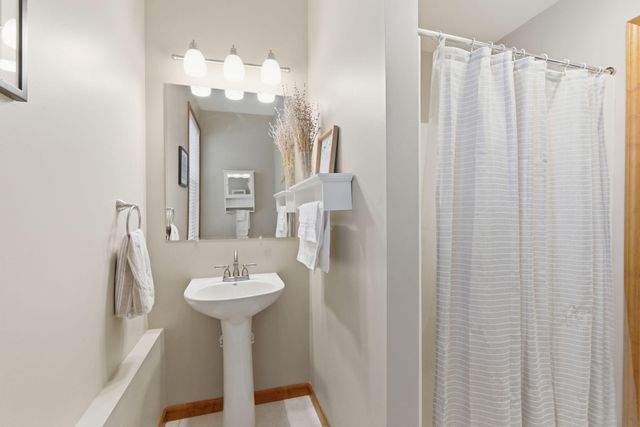 2726 N Goldring Road, La Porte, IN 46350