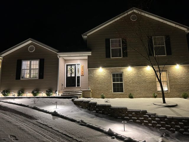 2726 N Goldring Road, La Porte, IN 46350