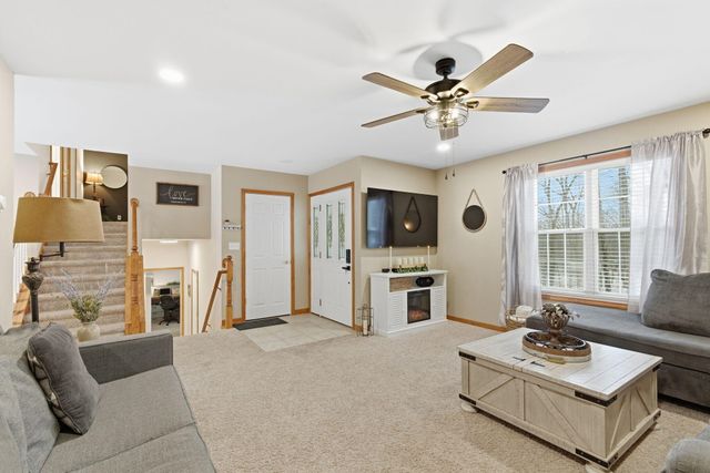 2726 N Goldring Road, La Porte, IN 46350