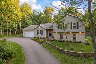 2726 N Goldring Road, La Porte, IN 46350